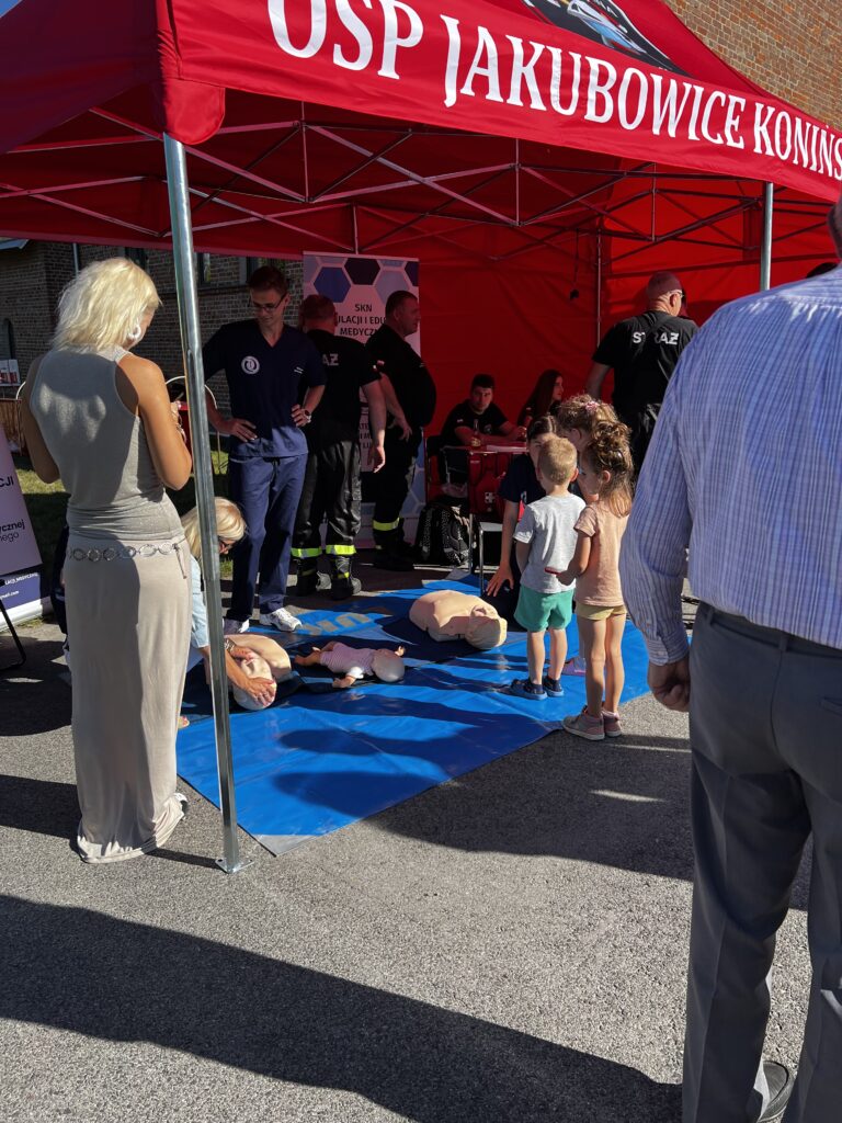 Pożegnanie lata 2025.
Pokaz ratownictwa medycznego.